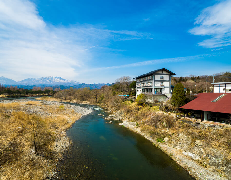 前鬼怒川　かご岩温泉旅館画像３